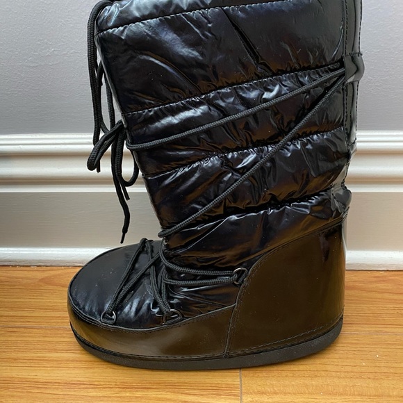 COPY - Snow Boots - Picture 2 of 5